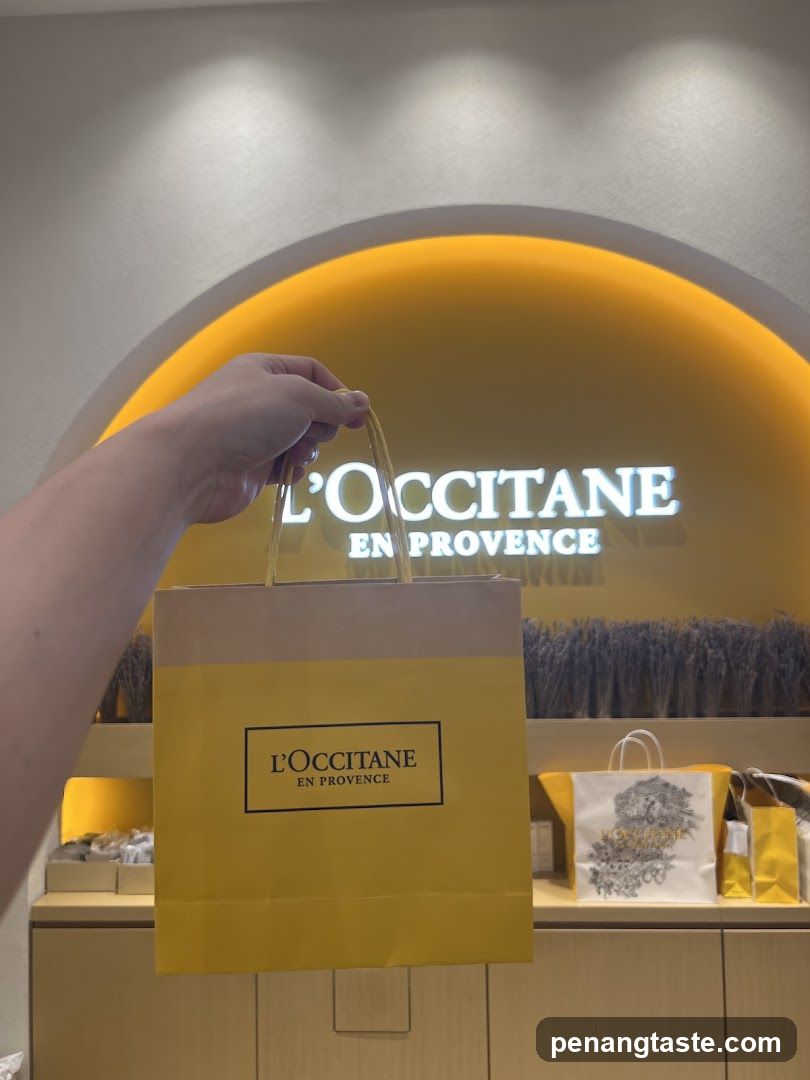 L'Occitane Shopping Bag