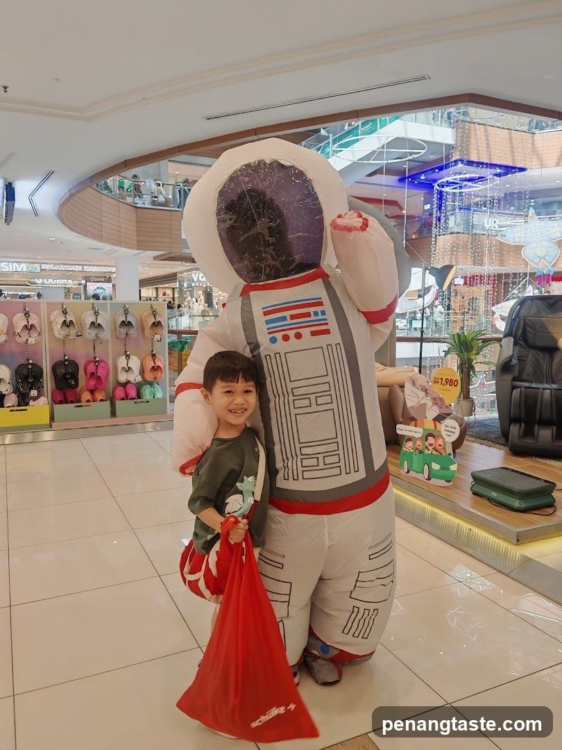 Child with Astronaut Costume