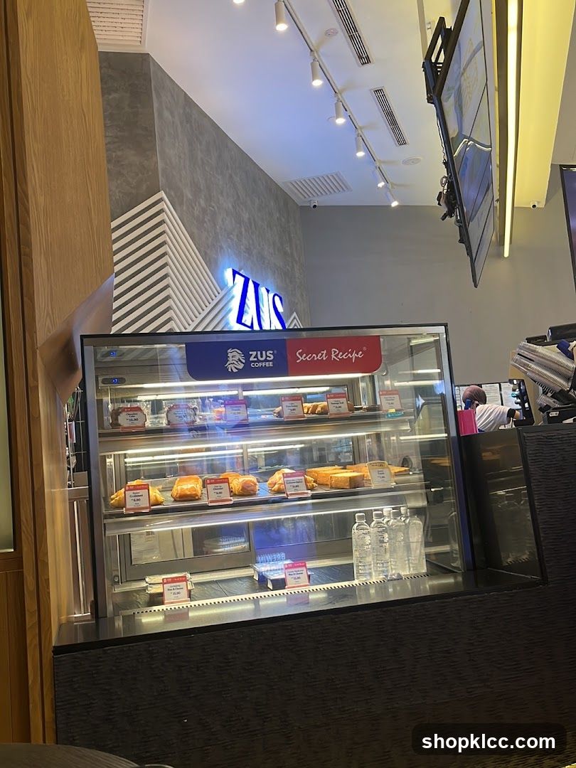 ZUS Coffee Display Case
