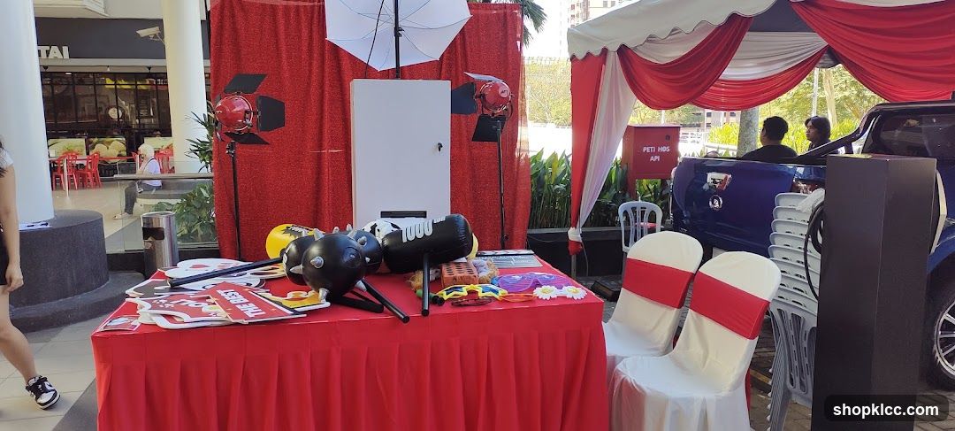 Photo Booth Setup with Props
