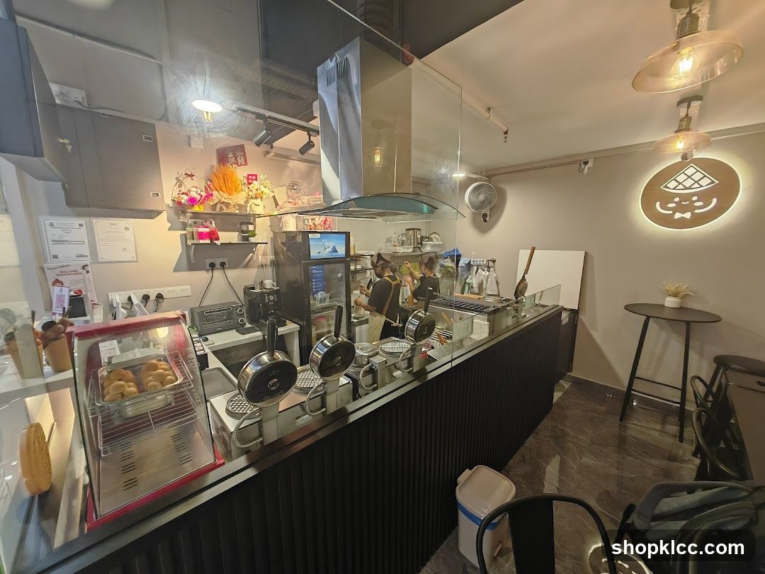 Dessert shop counter