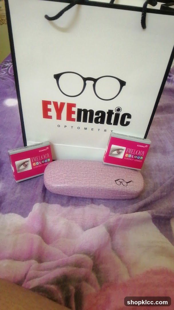 EYEmatic Optometry Bag with Contact Lenses and Case
