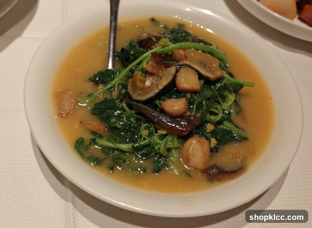 Vegetable Dish with Mushrooms and Scallops