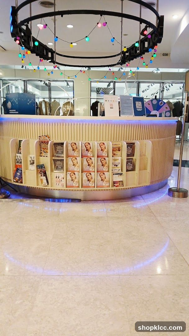 Mall Interior Display