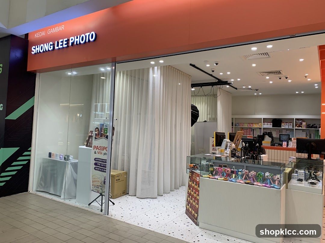Shong Lee Photo