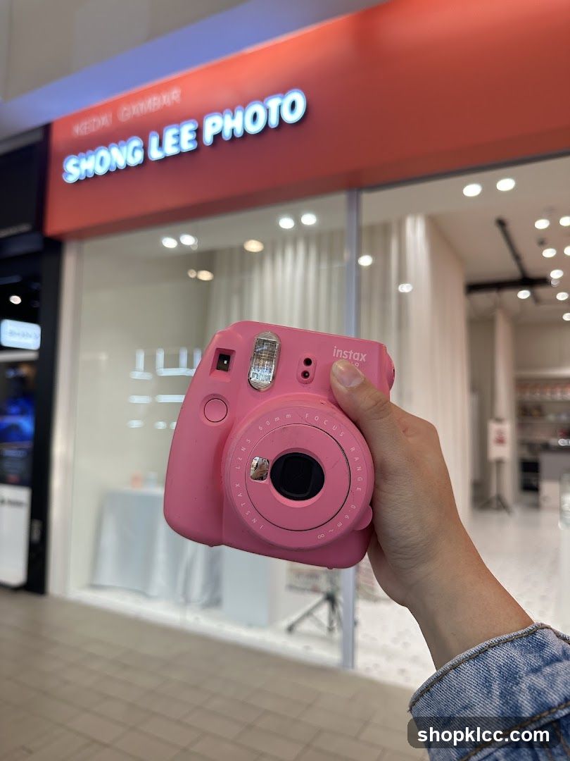 Shong Lee Photo Storefront