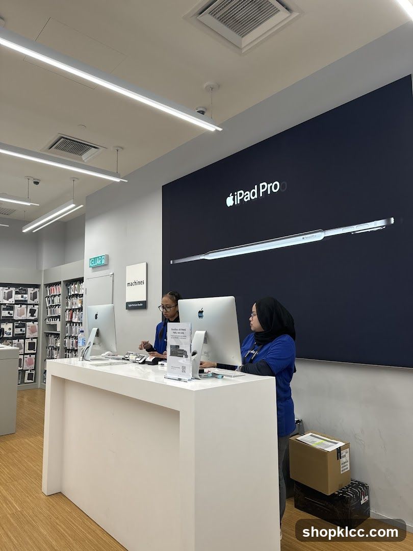 Apple Store Interior