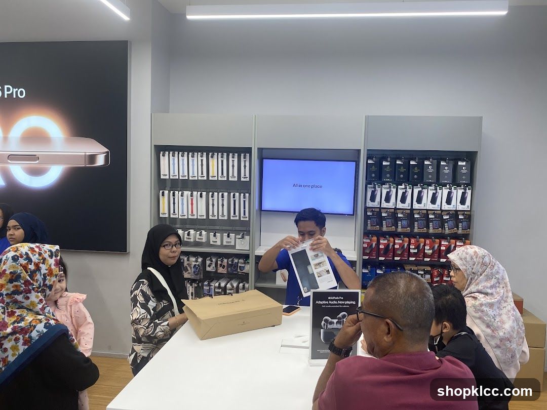 Apple Store Interior