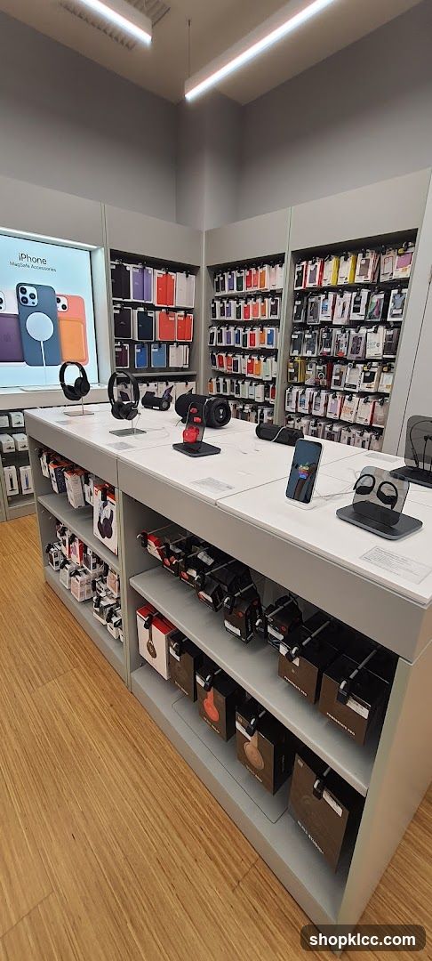 Electronics Store Display
