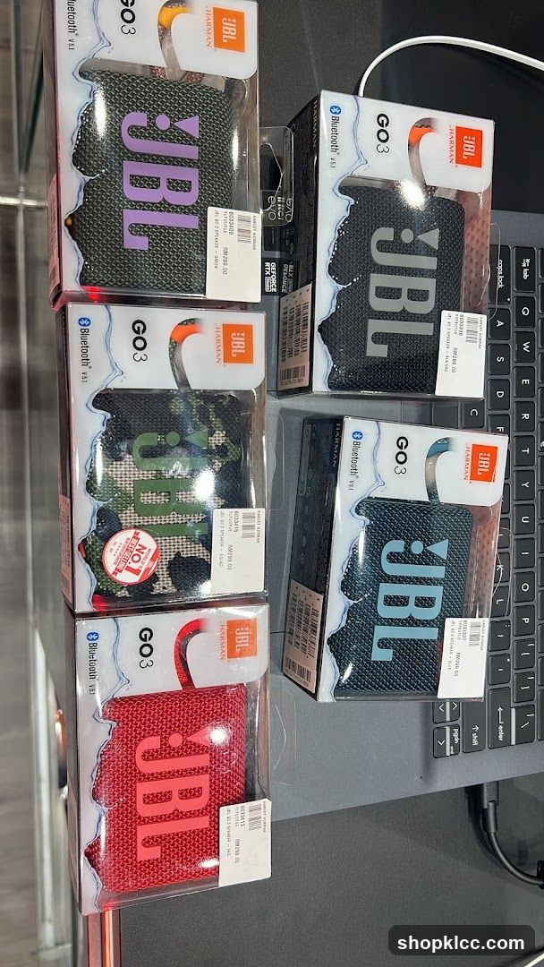 JBL GO 3 Speakers