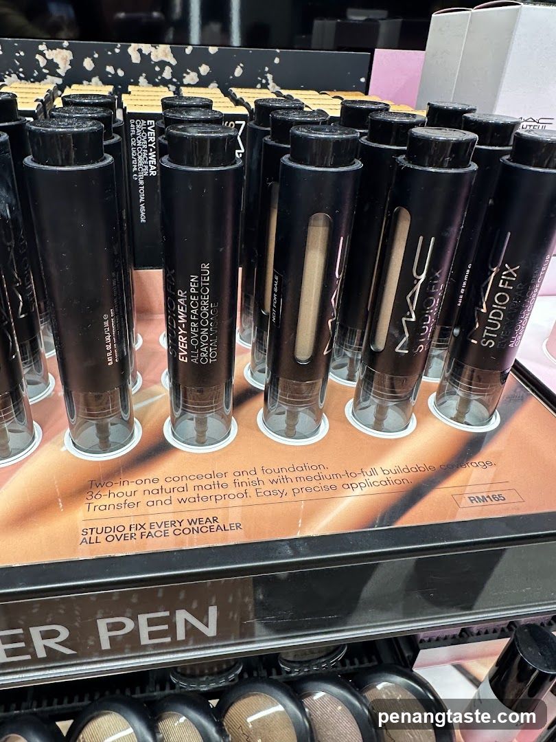 MAC Studio Fix Concealer
