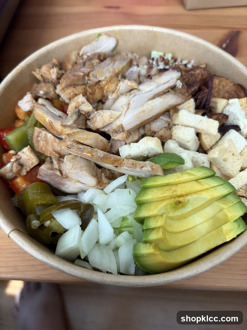 Bowl with Chicken and Avocado