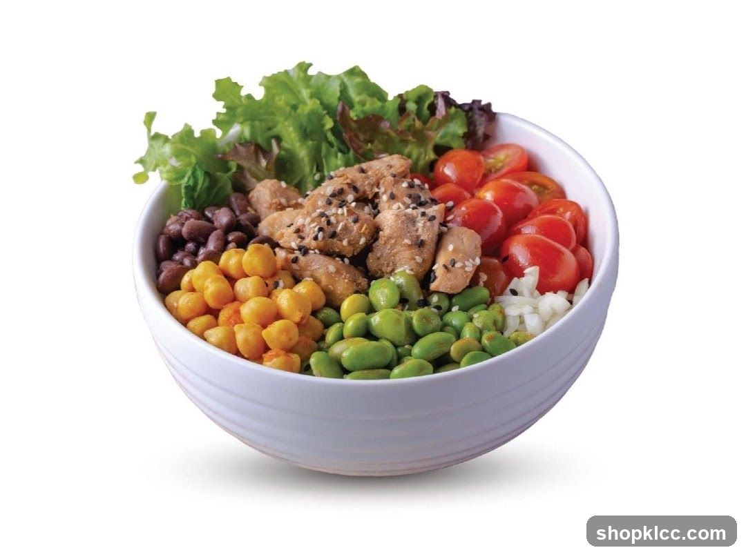 Salad Bowl with Chicken and Vegetables