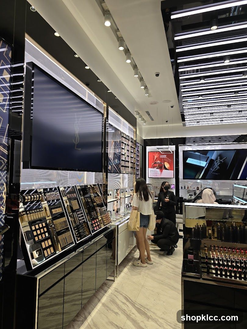 Cosmetics Display