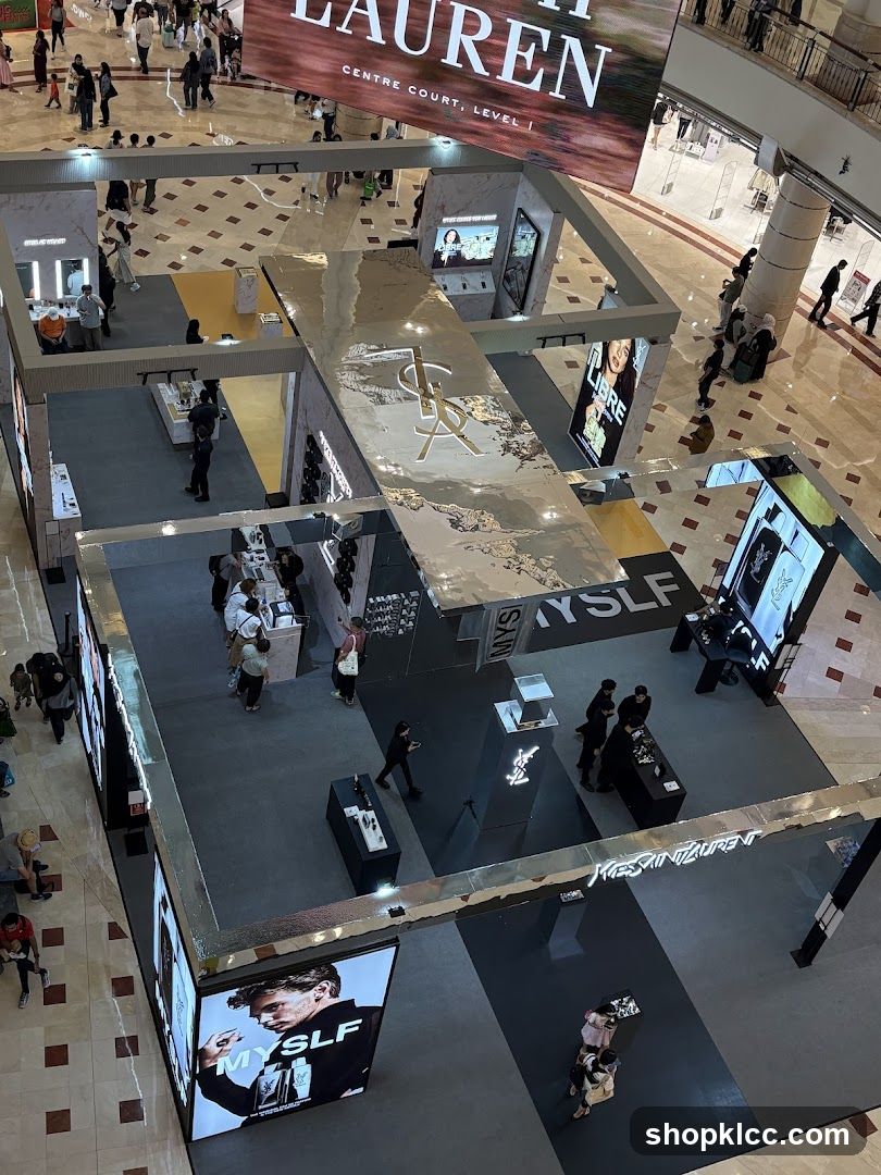 Yves Saint Laurent Pop-Up Store