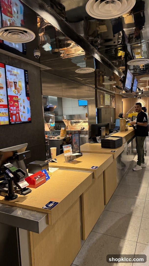 Fast Food Counter
