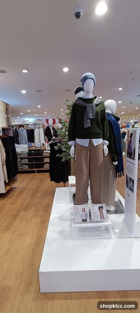Uniqlo