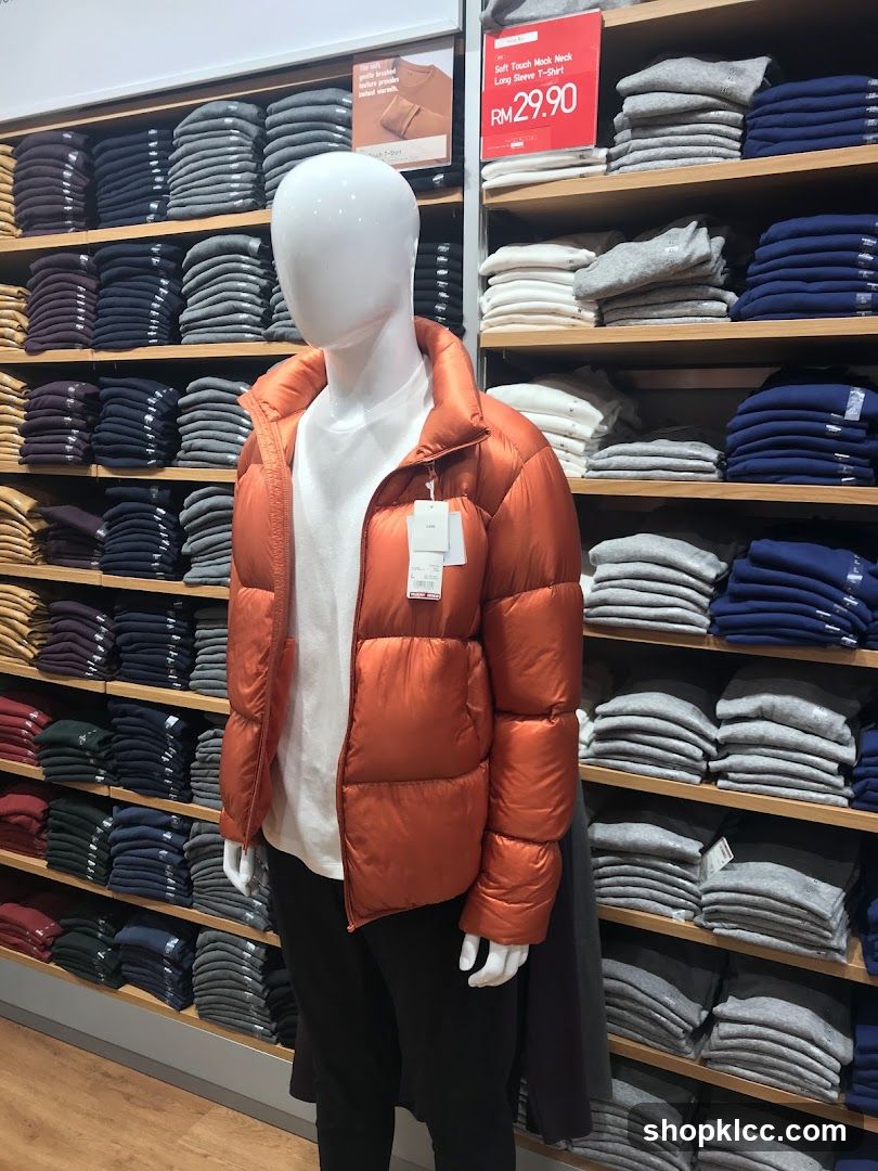 Mannequin wearing a puffer jacket