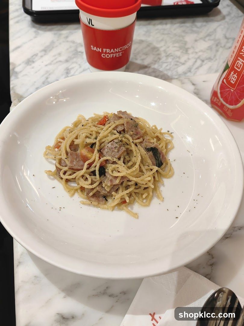Spaghetti with Ham and Tomatoes