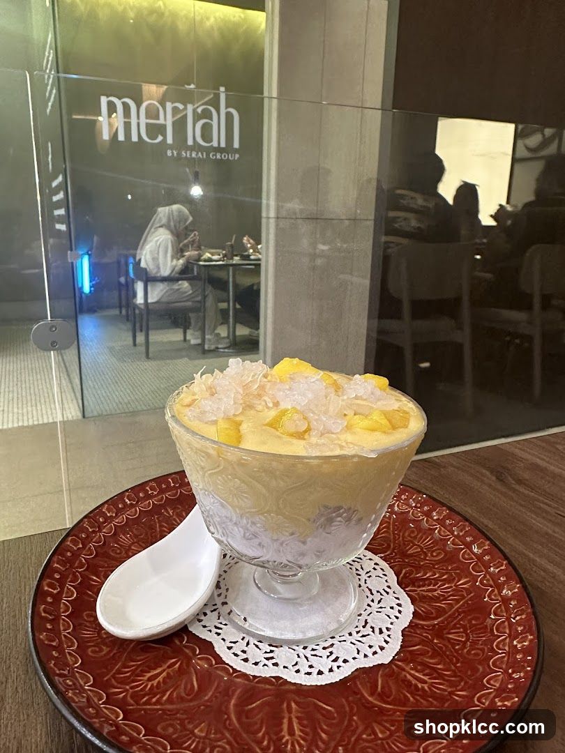 Dessert with Mango and Ice