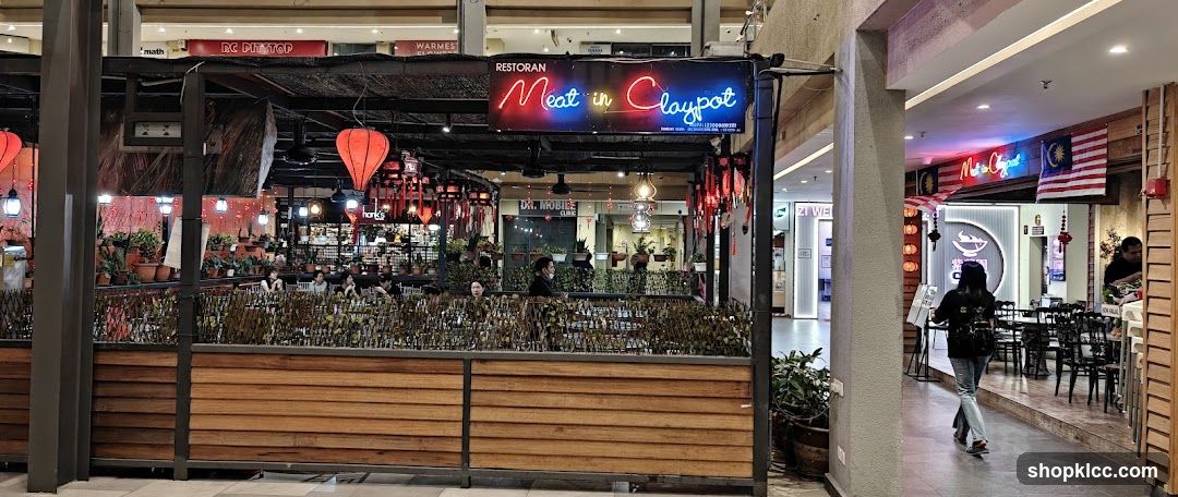 Meat In Claypot