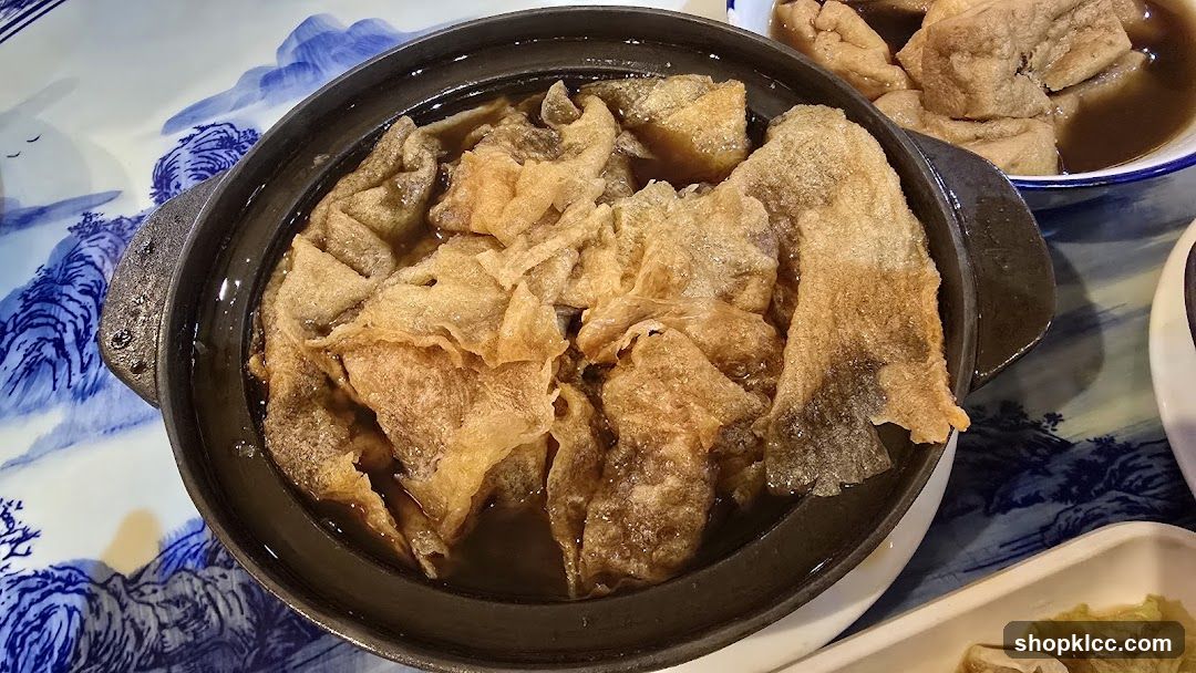 Braised Fish Skin with Tofu