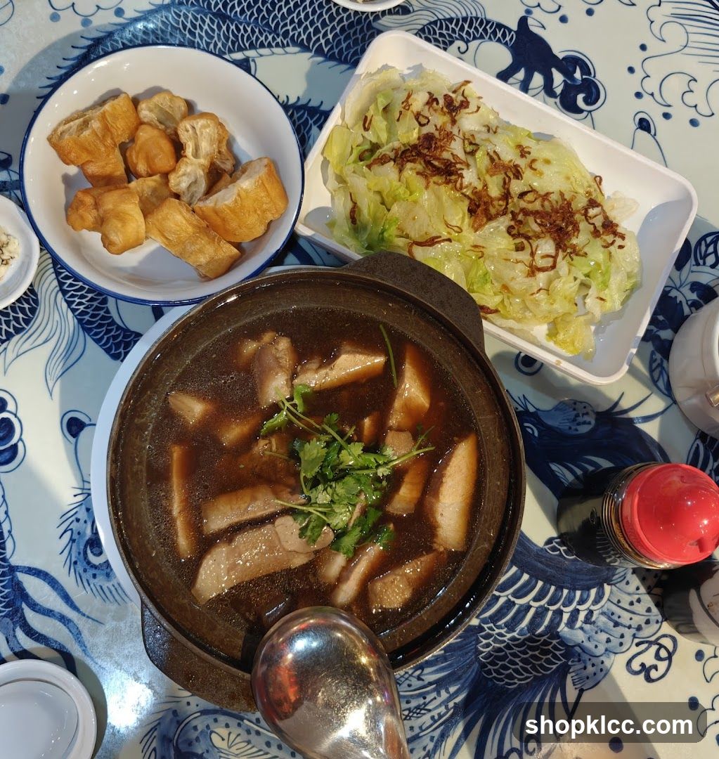 Pork Rib Soup with Sides