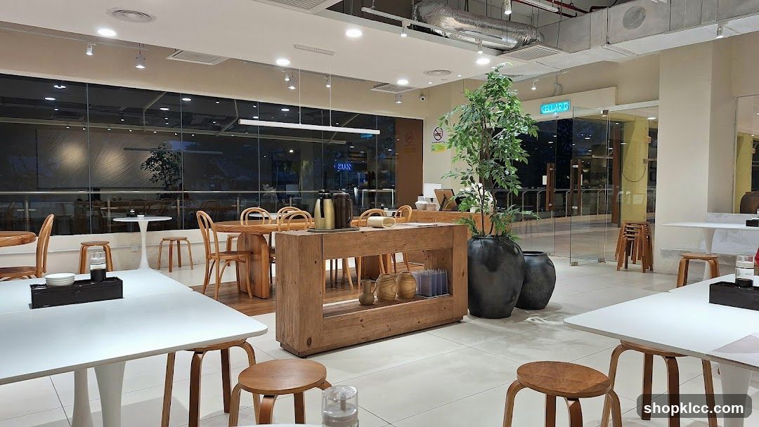 Modern Restaurant Interior