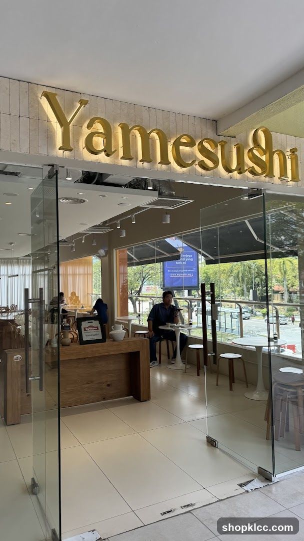 Yamesushi storefront