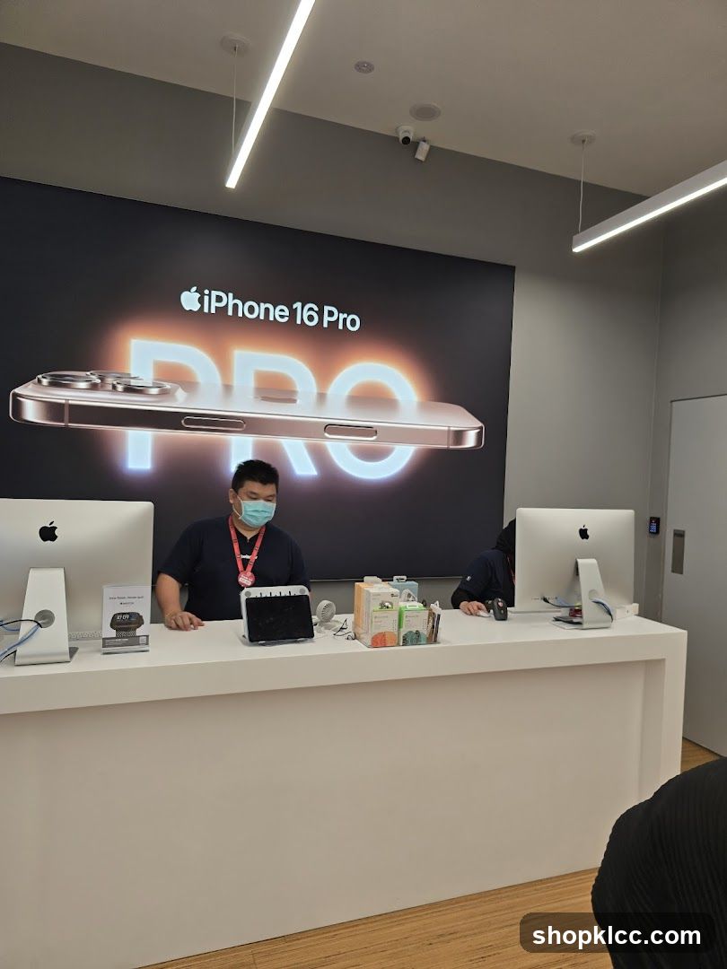 Apple Store Interior