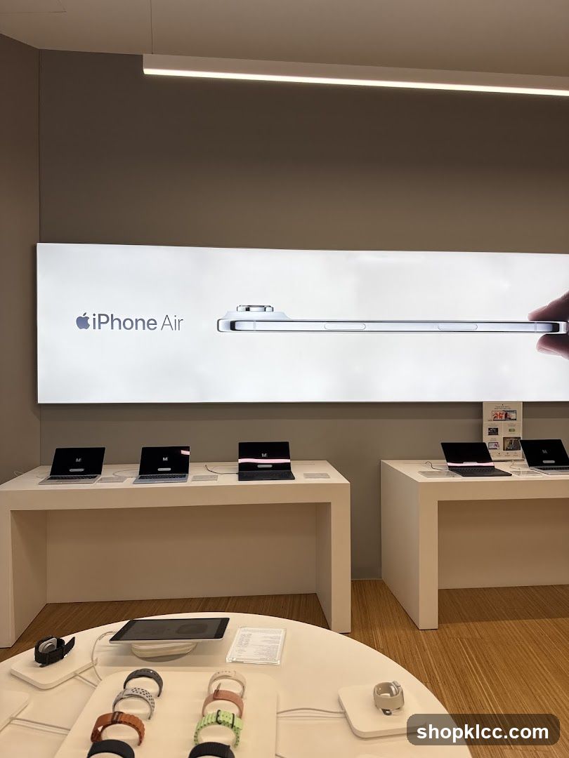 Apple Store Display