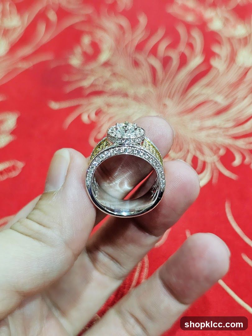 Diamond Ring Display