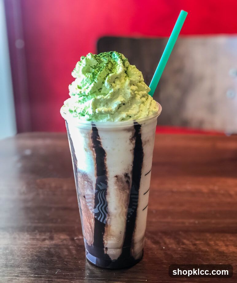 Matcha Frappuccino with Chocolate Drizzle