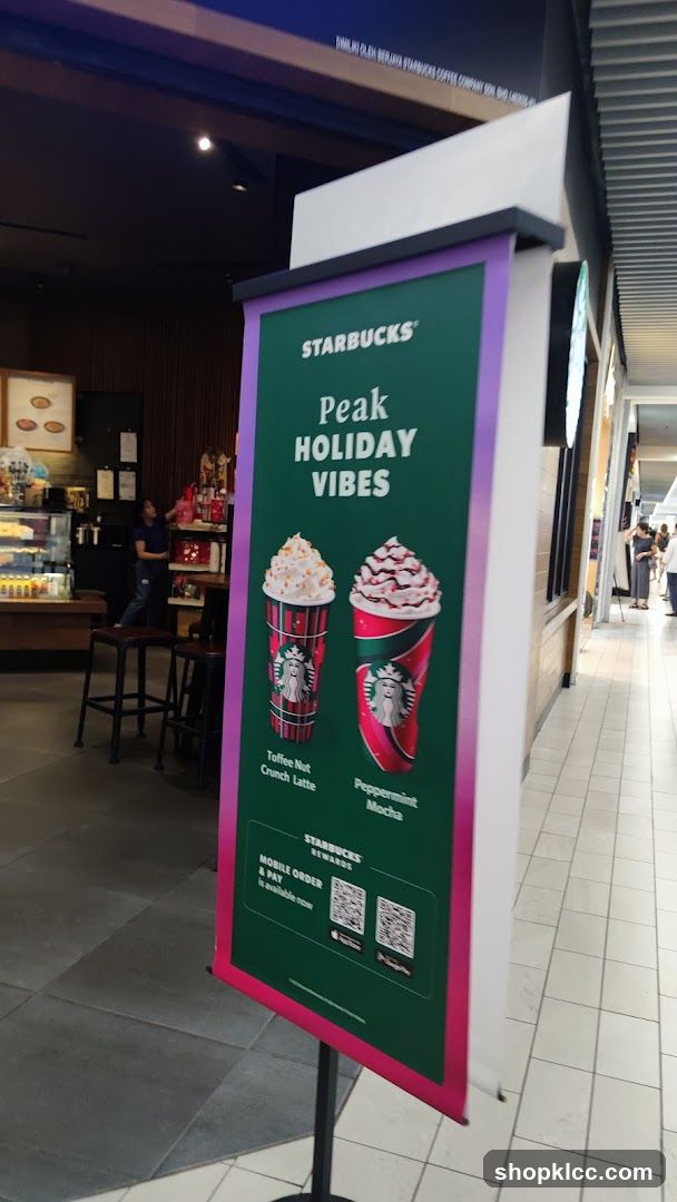 Starbucks Holiday Vibes Ad