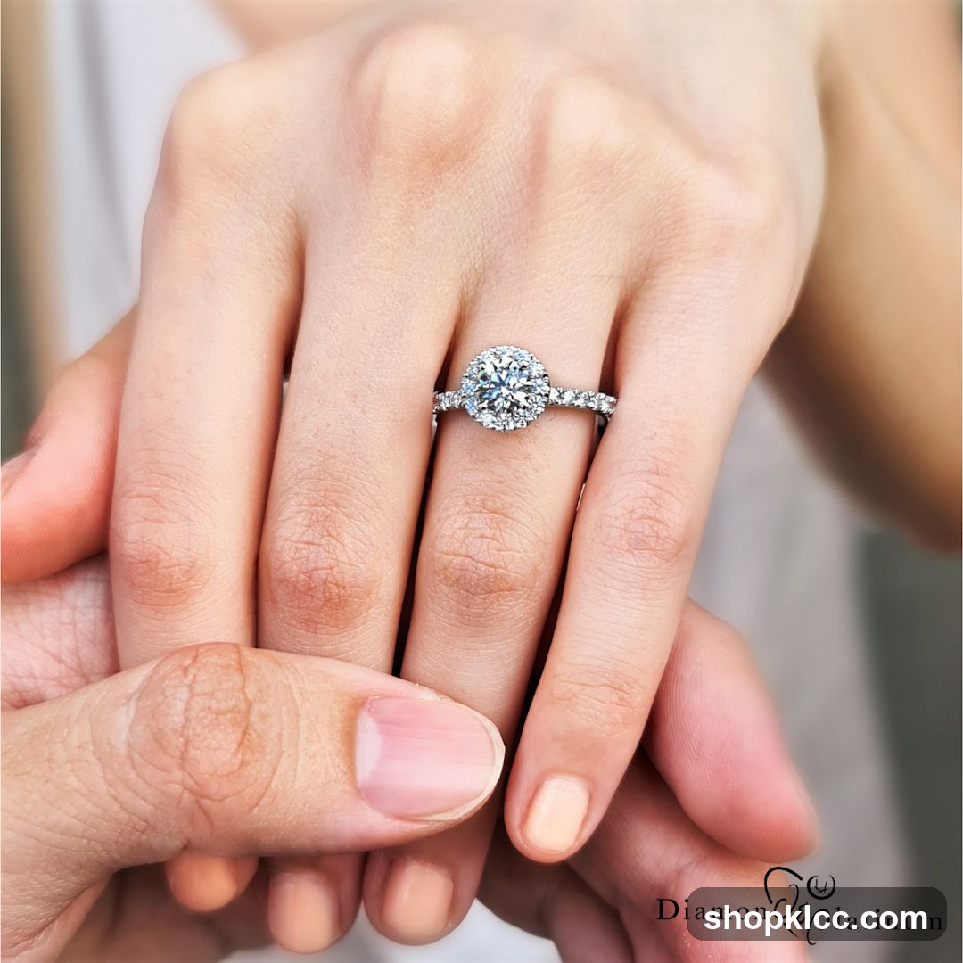 Diamond Ring Close-up