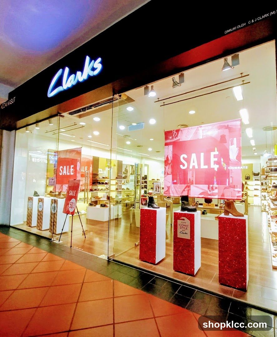 Clarks Storefront Sale Display