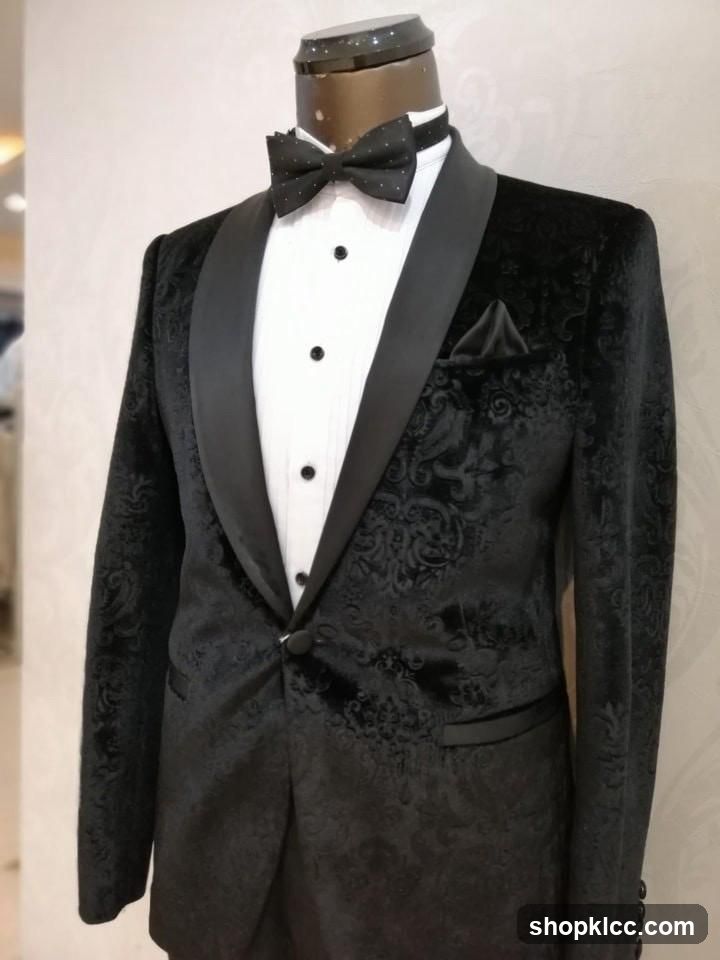 Belles & Tuxes