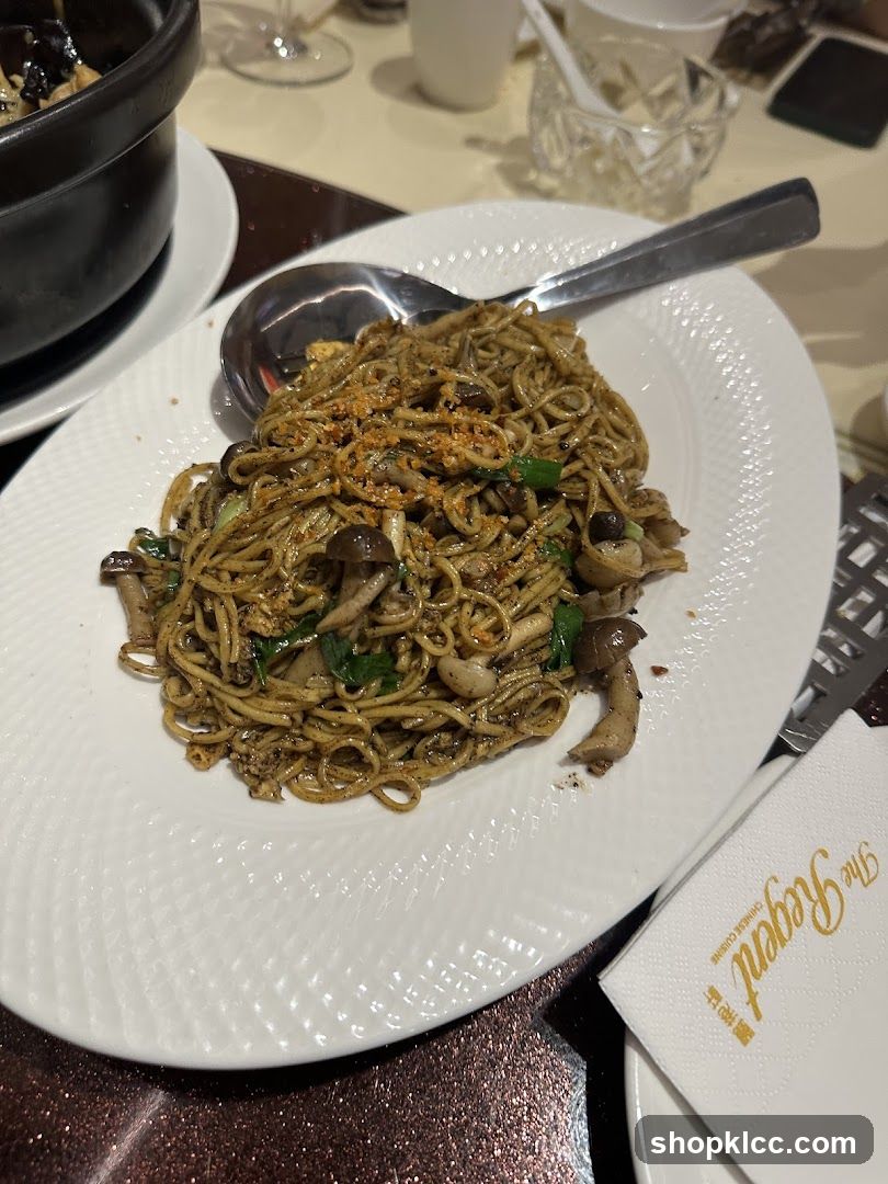 Noodle Dish with Mushrooms and Seasoning