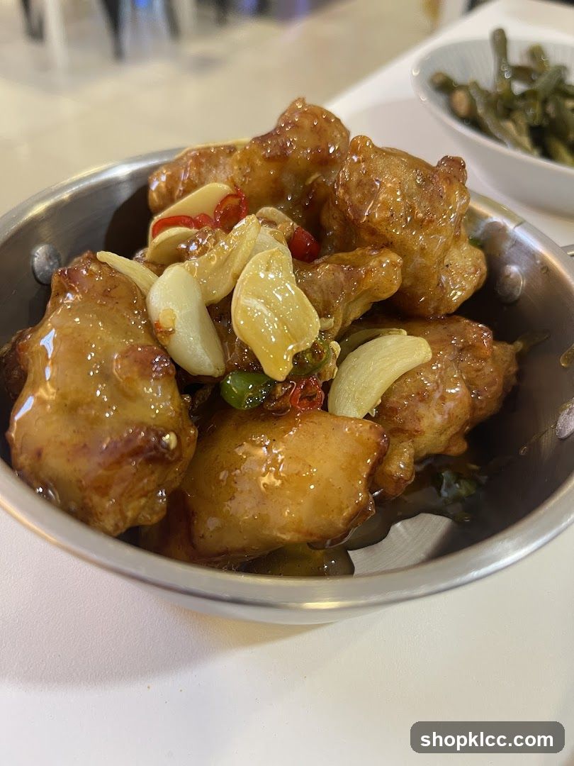 Sauced Chicken Dish with Garlic and Peppers