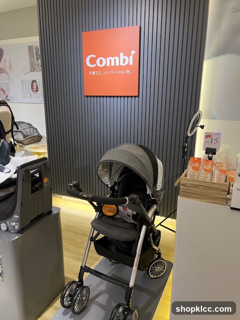 Combi Stroller Display