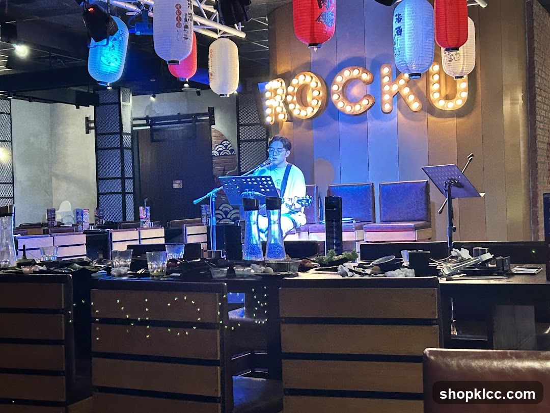 Restaurant with Live Music