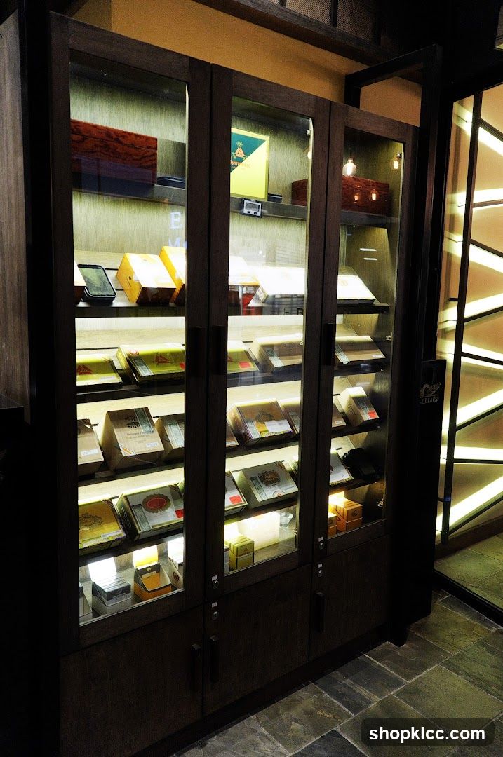 Display Cabinet with Products