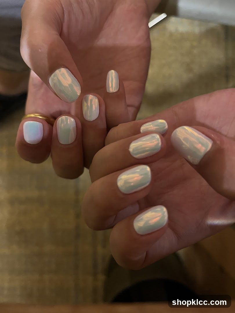 Nails with pearlescent finish
