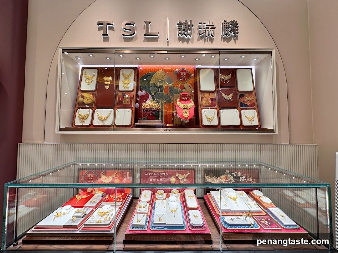 Jewelry Store Display
