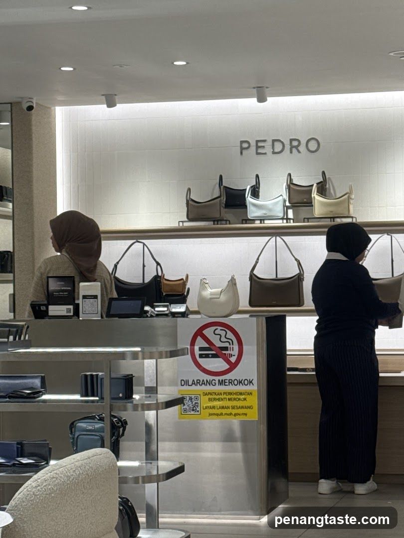 Pedro Store Interior