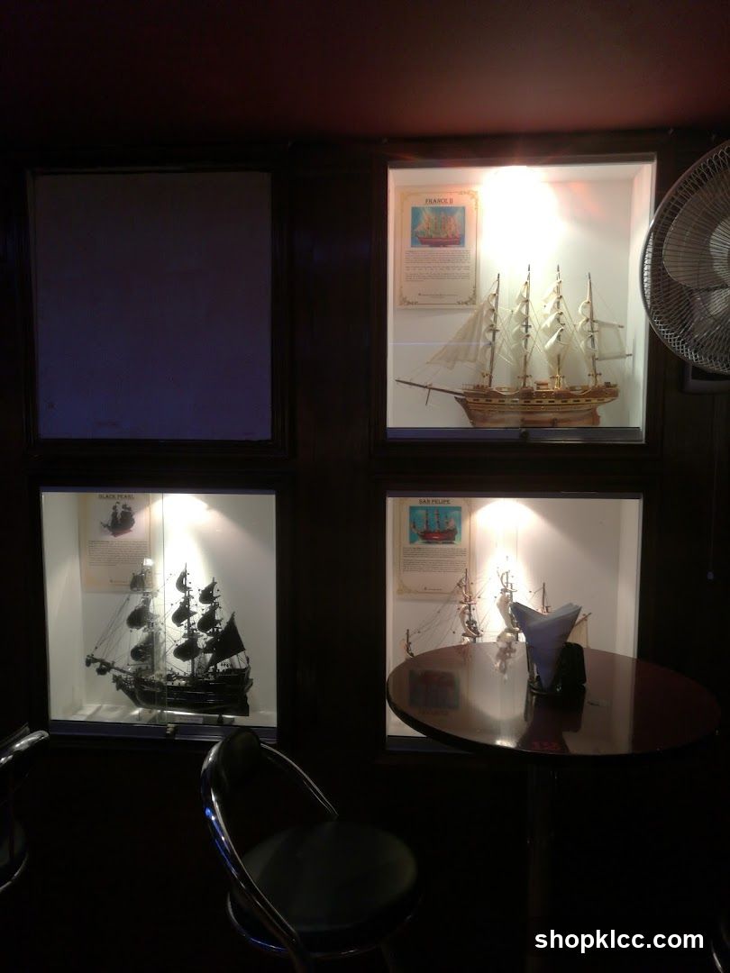 Ship Model Display Case