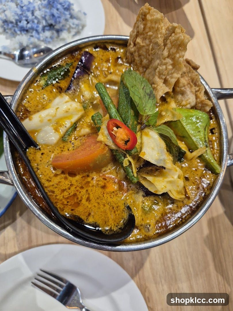 Curry with Vegetables and Crispy Topping