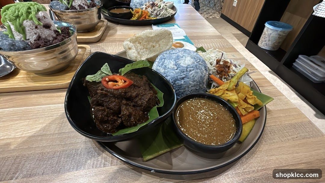 Nasi Kerabu with Beef Rendang