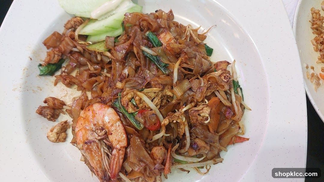 Pad See Ew with Shrimp