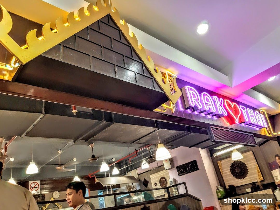 Rak Thai Interior View